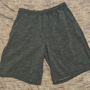 Lululemon pace breaker 9” linerless short size M